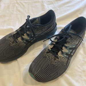 Asics Men's Black and Gray Athletic Shoes